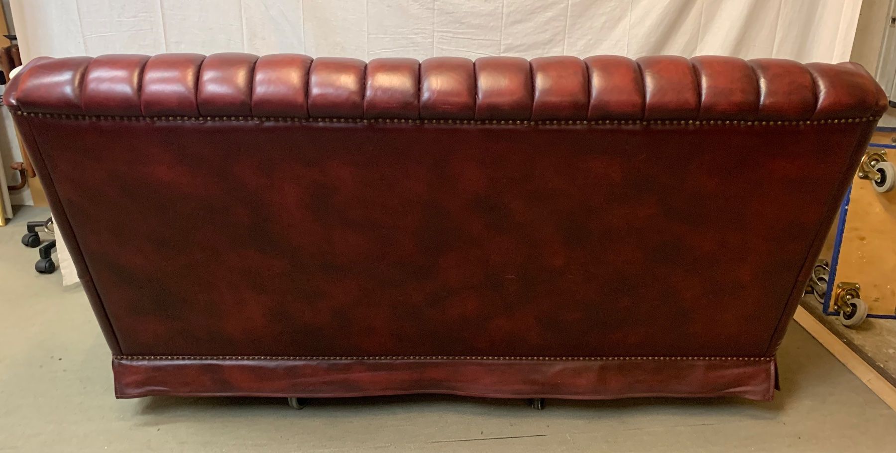 Divani: 3er Sofa mit Höcker, Echtleder, Chesterfield Style! – Usato da Brunnen venduto da Allerwaren 4