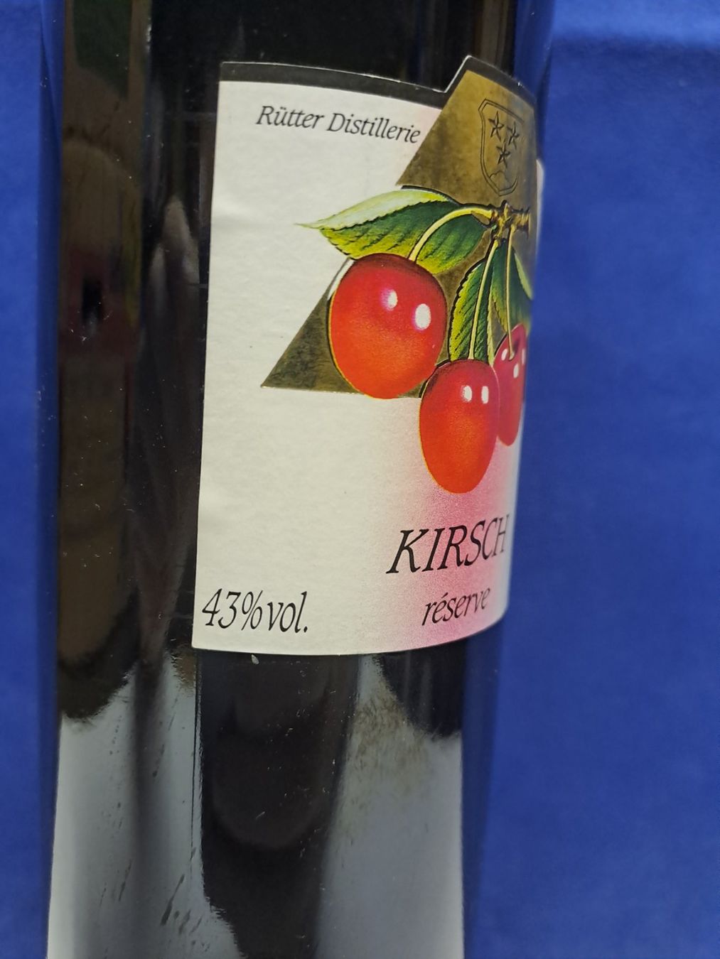 Spirituosen: Sehr alte Flasche Schweizer Kirsch – Neu und originalverpackt aus Elsau von Kellerraeumung 3
