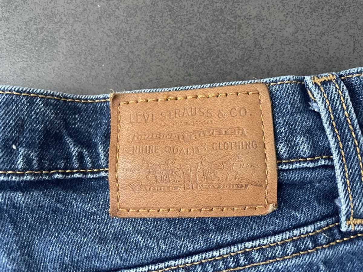 Levi's Jeans: Levi's ribcage – Nuovo (secondo la descrizione) da Herznach venduto da Enya_m26 4