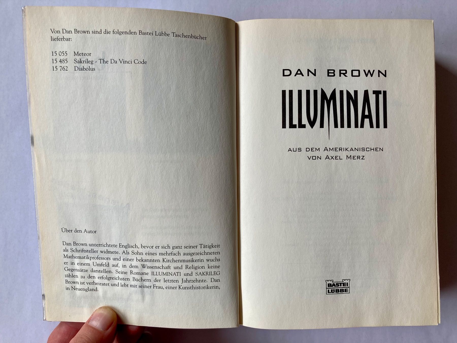 Bücher: Dan Brown - Illuminati – Gebraucht aus Bubendorf von Alpenheidi 3