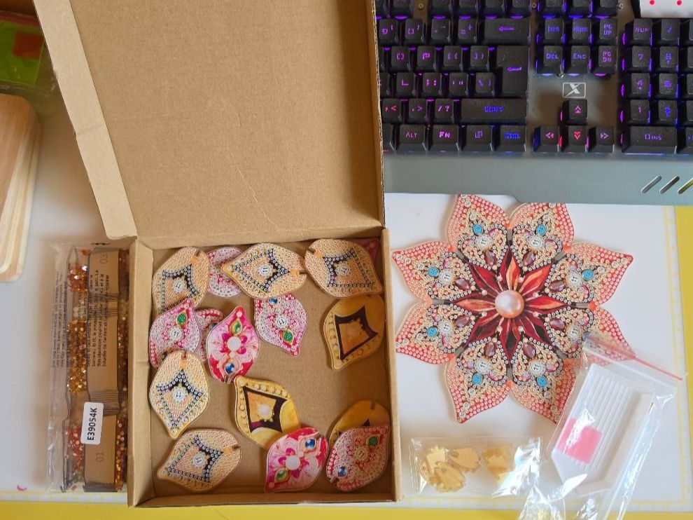 Kit bricolage: DIAMOND PAINTING MANDALA – Nuovo e nell'imballaggio originale da Dintikon venduto da bonita099