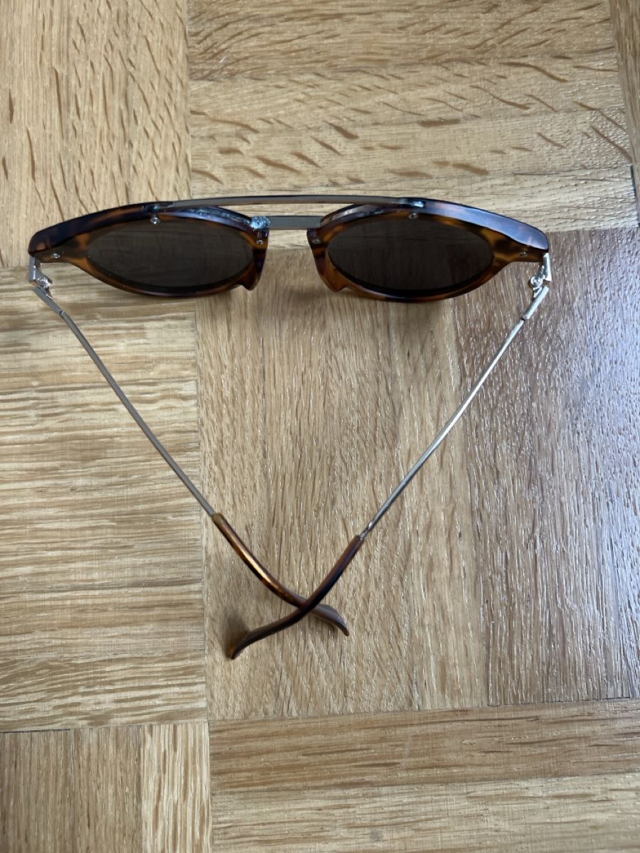 Brillen & Gläser: Vans Sonnenbrille – Gebraucht aus Solothurn von Laujon 1