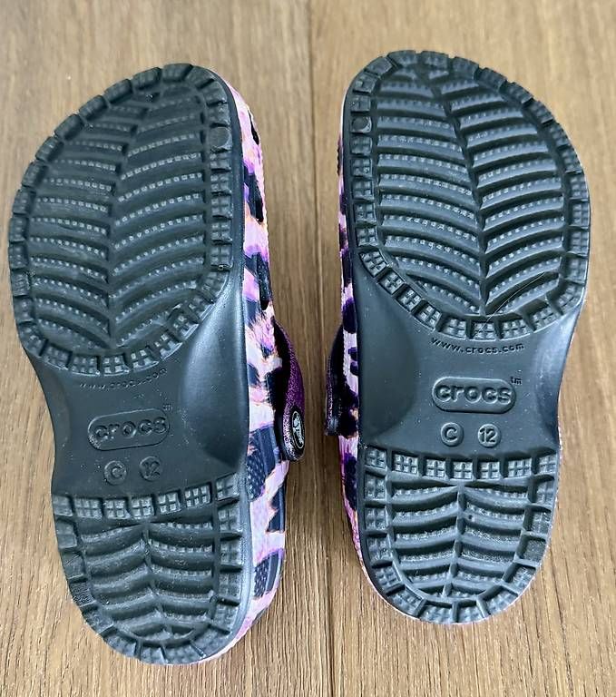Schuhe für Mädchen: VERKAUFT Crocs Mädchen – Gebraucht aus Wettswil von lin_fv2p 2