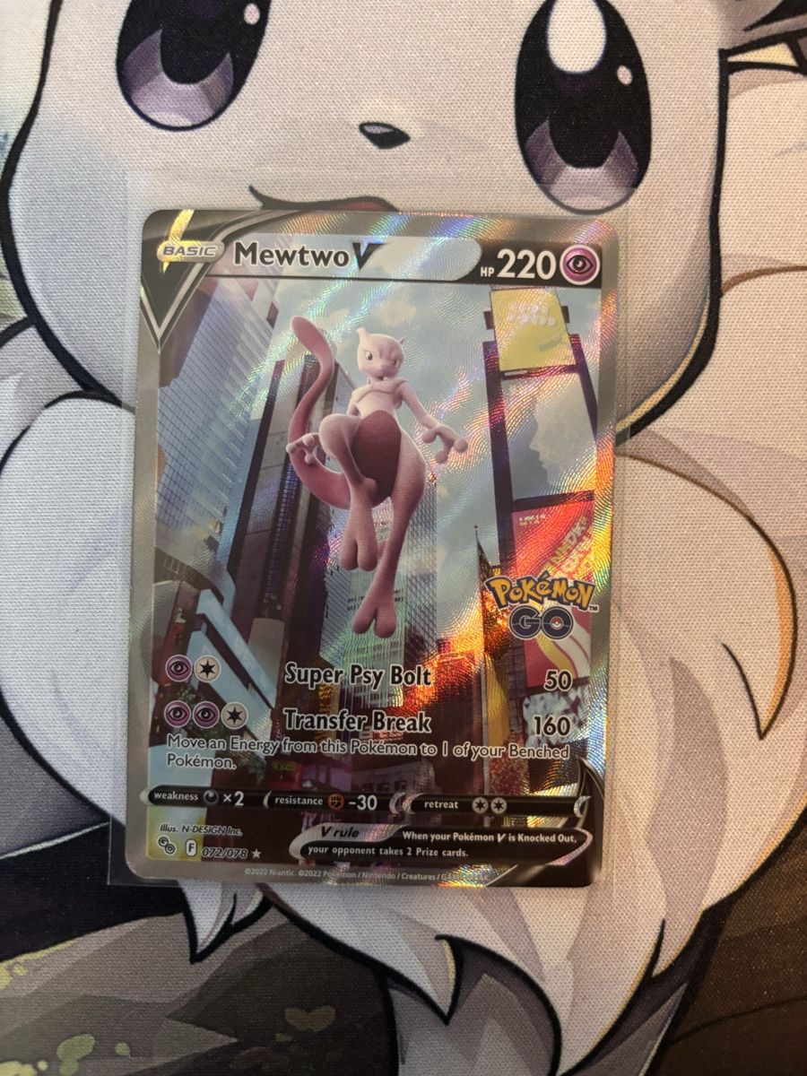 Pokémon Carte collezionabili: Mewtwo V (PGO 072)  – Usato da Regensdorf venduto da sam_qrg5
