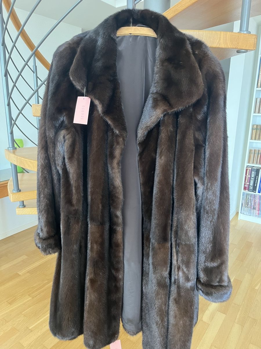 Cappotti: Manteau Fourrure 100% Vison – Usato da Neuchâtel venduto da Ariane_vn00