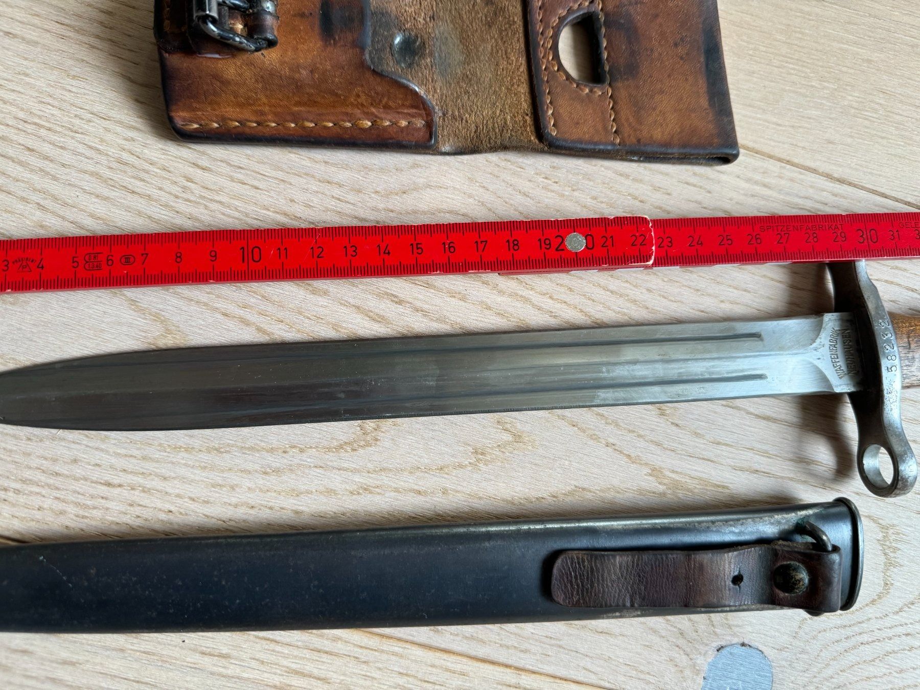 Schweizer Armee Stichwaffen: Bajonett Schweizer Armee, ohne Schäden – Gebraucht aus Siebnen von  2