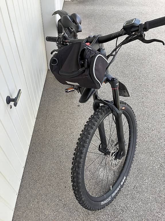 Biciclette: À vendre Titre : Scott Genius eRIDE 930  – Usato da La Chaux-de-Fonds venduto da Arota 3