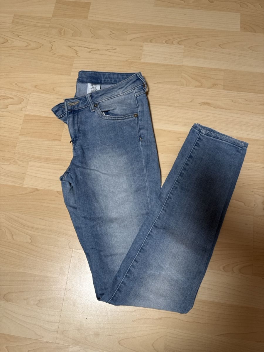 Jeans: Jeans – Gebraucht aus Seuzach von lu-zi