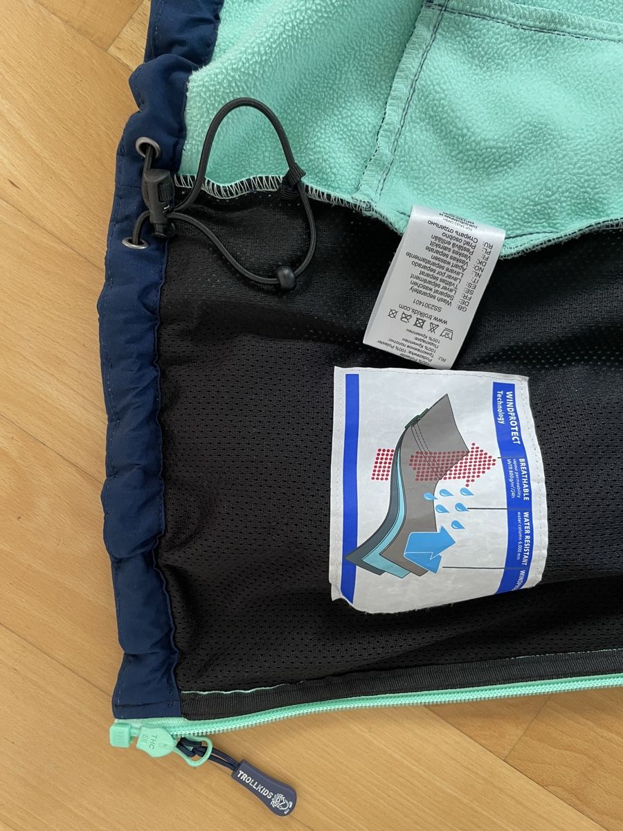 Trollkids Jacken & Mäntel: Trollkids Softshelljacke blau mint Grösse 152 gebraucht – Gebraucht aus Urdorf von riwoco 5