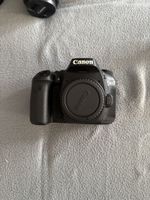 Canon EOS 90D inkl. 4 Akku aber ohne Ladegerät