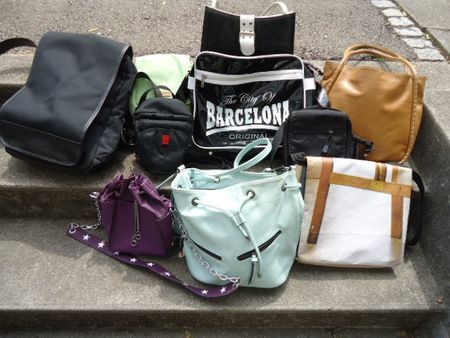 Taschen paket aus hausräumungen
