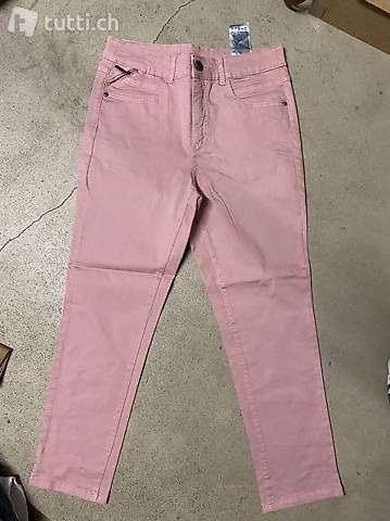 Pantaloni: Hosen pink – Usato da Luzern venduto da oli_6x2r