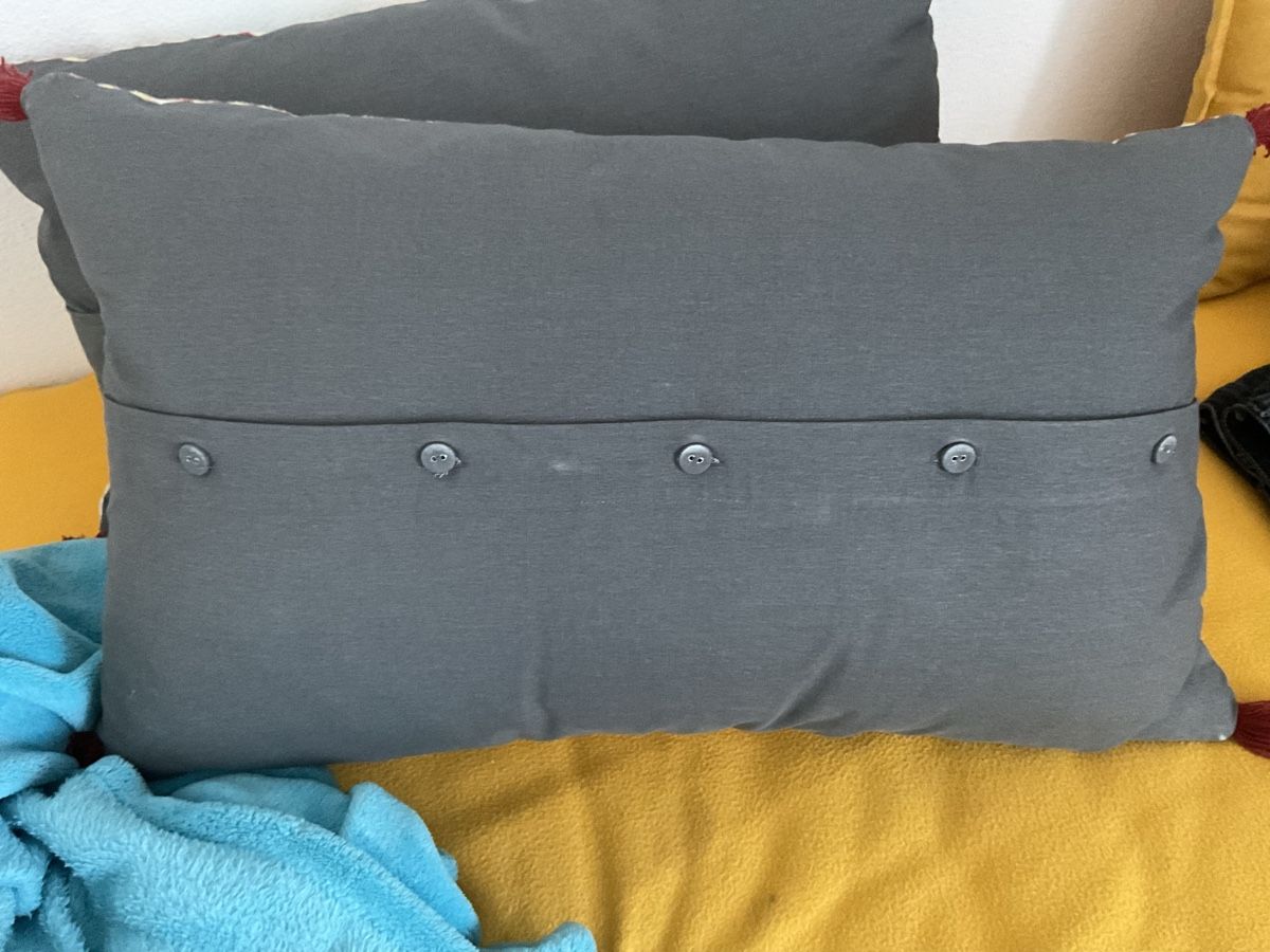 Ikea Cuscini: 2 x Ikea kissen – Nuovo (secondo la descrizione) da emmenbrücke venduto da pamelaz 2