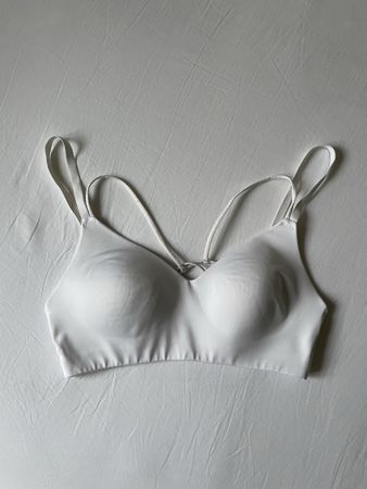 Gymshark Bra Blanc - Taille S - Comme Neuf! Été 2024