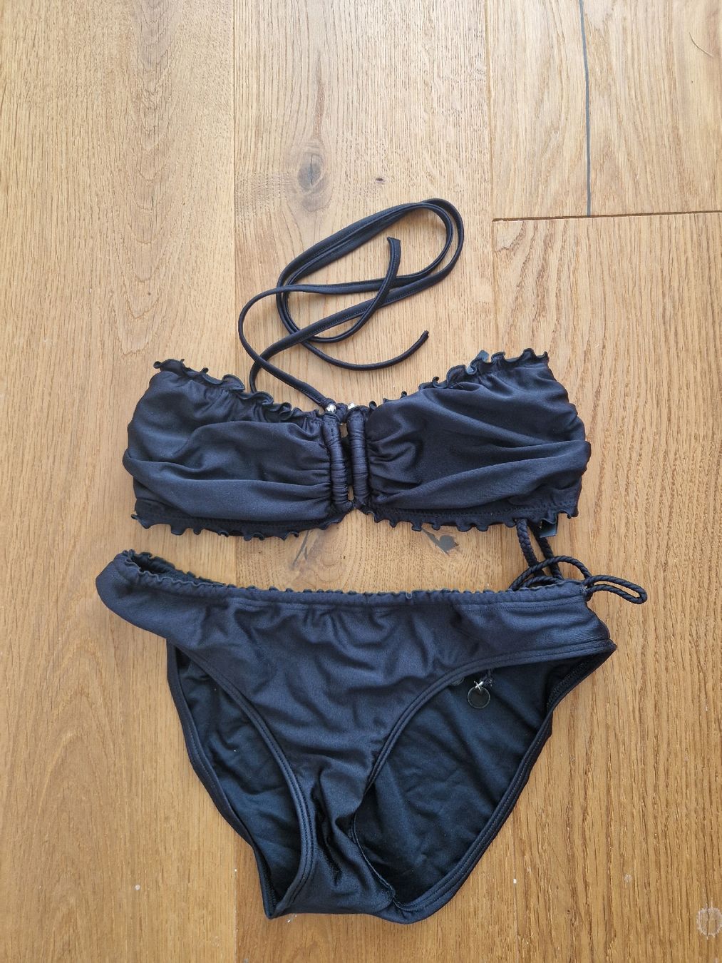 Seafolly Costumi da bagno & Bikini: Bandeau Bikini Seafolly – Usato da Eschenbach SG venduto da SanFranciscoCalifornia