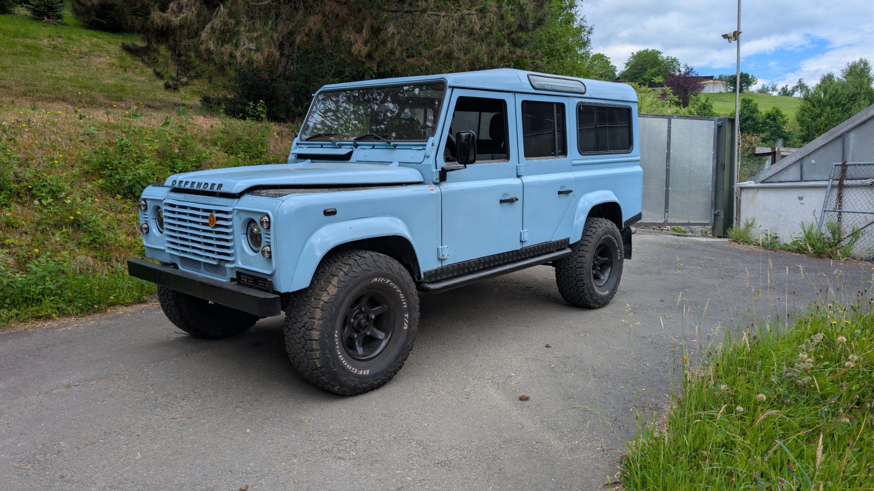Land Rover Automobili: Land Rover Defender 110 – Usato da Buchrain venduto da dextar