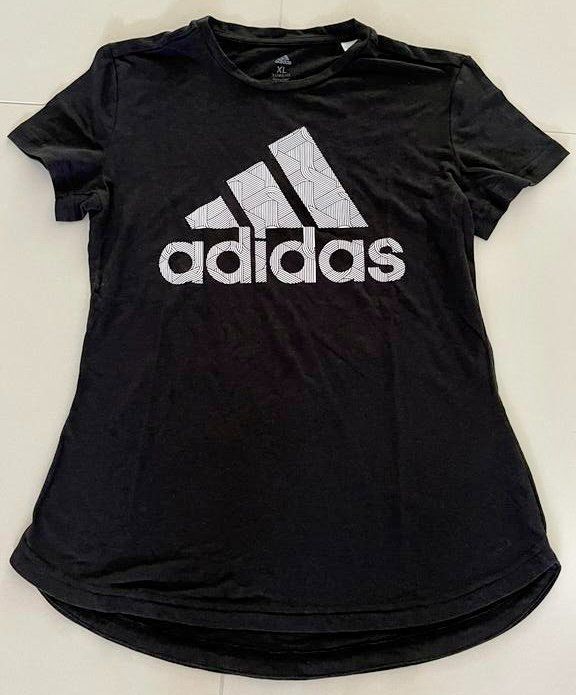 Adidas Camicette, T-shirt & Top: Adidas Mädchen T-Shirt – Usato da Rheineck venduto da pssesolnet