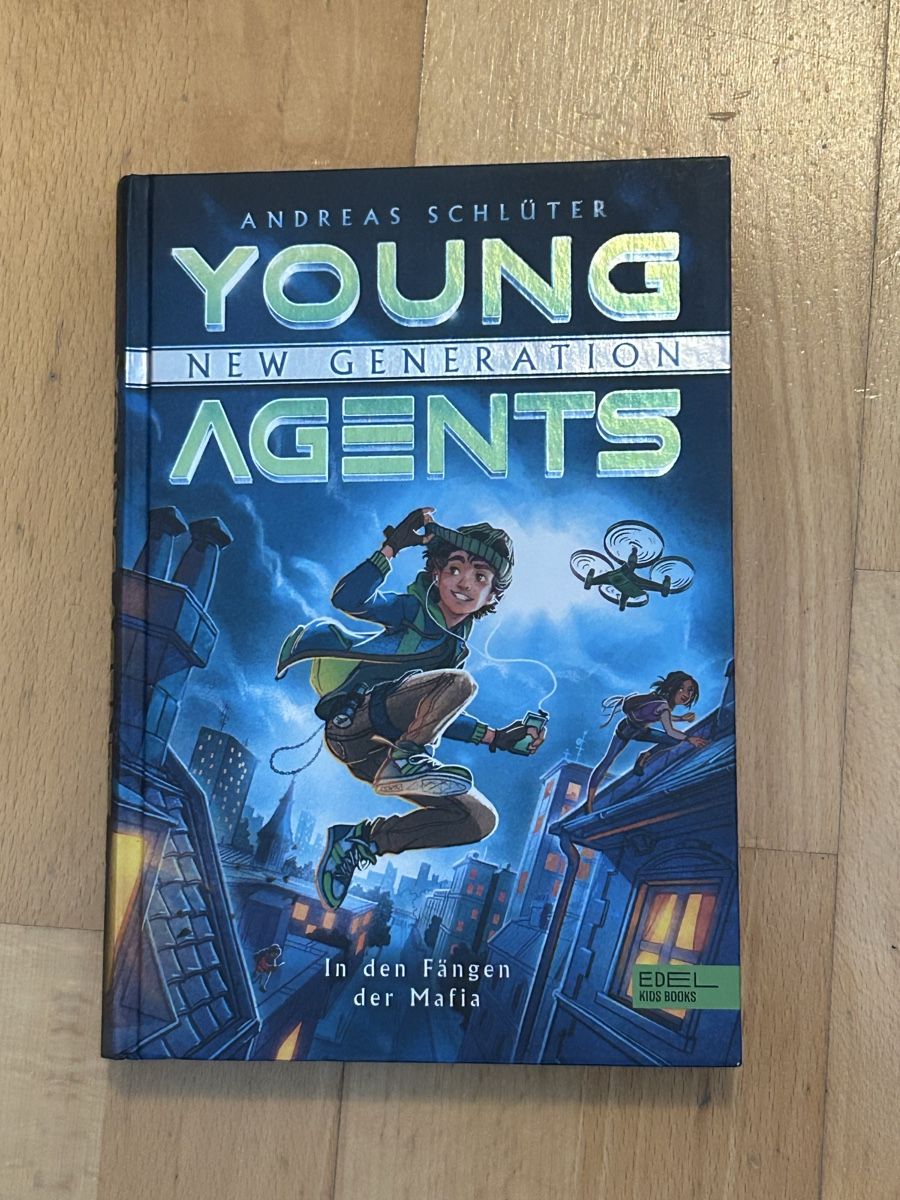 Libri: 5 Bücher: Young Agents - New Generation (Andreas Schlüter) – Usato da Adliswil venduto da Hampa3 1
