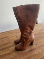 Braune Esprit Lederstiefel, Absatz, Gr. 38 - Herbstlook!