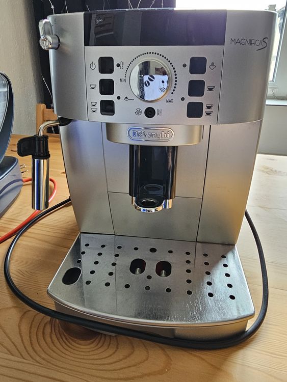 Kaffevollautomat Delonghi Magnifica S | Kaufen auf Ricardo