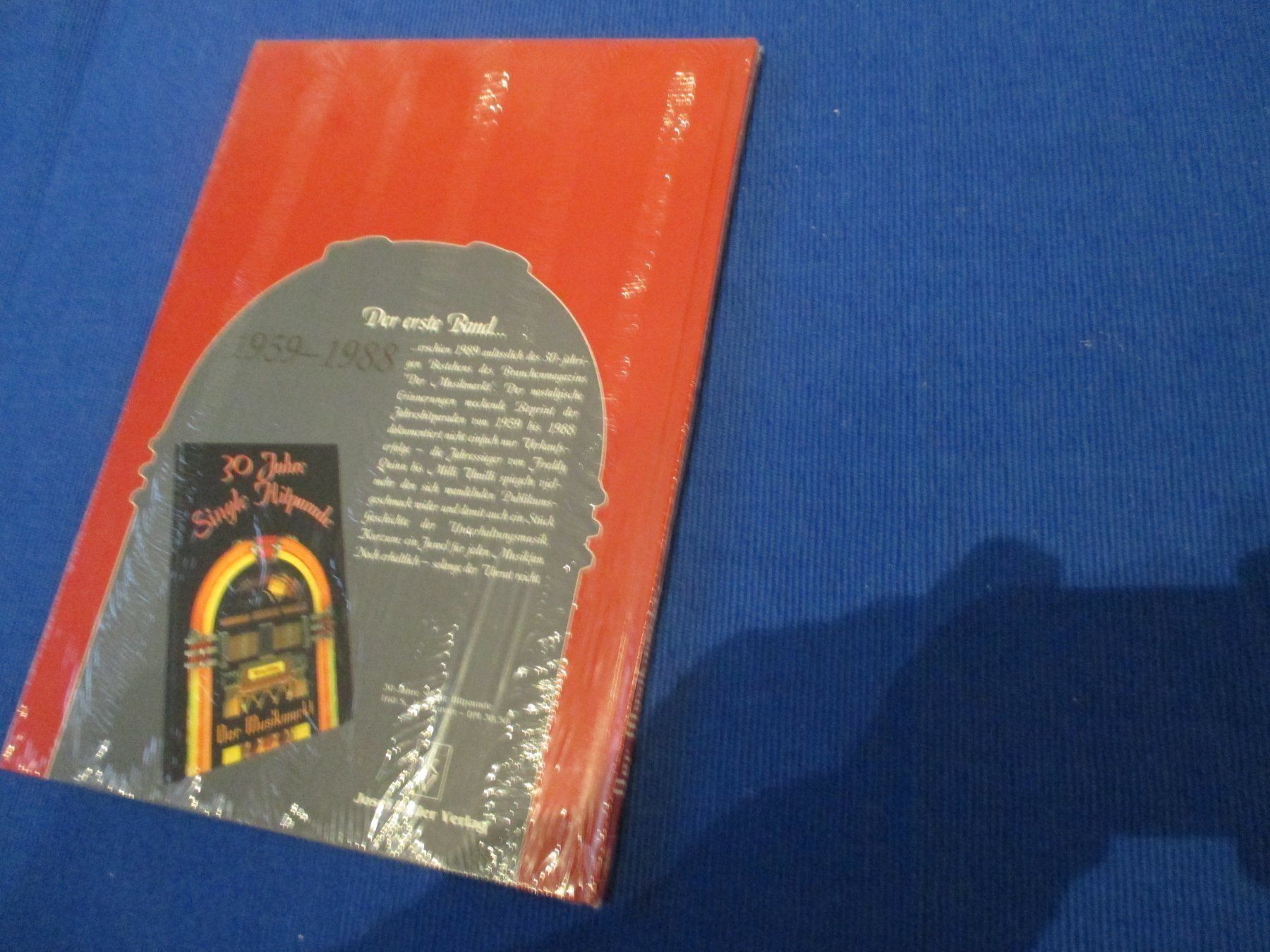 Livres: BUCH 40 Jahre Single Hitparade vergriff. – Neuf avec emballage d'origine à Wattenwil par Firebird1 1