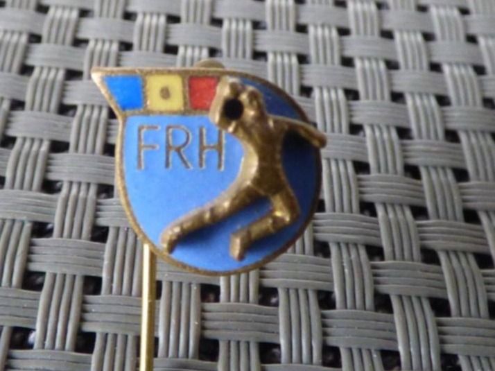 Pin von der Rumänischen Handballnationalmannschaft Kaufen auf Ricardo