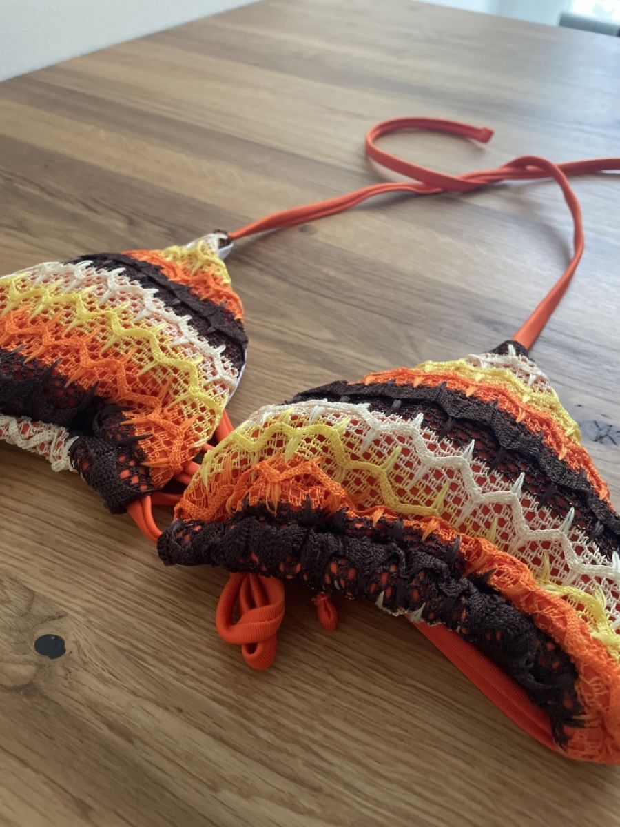 Costumi da bagno & Bikini: Bikini Oberteil  – Nuovo (secondo la descrizione) da Zürich venduto da car_26mh 1