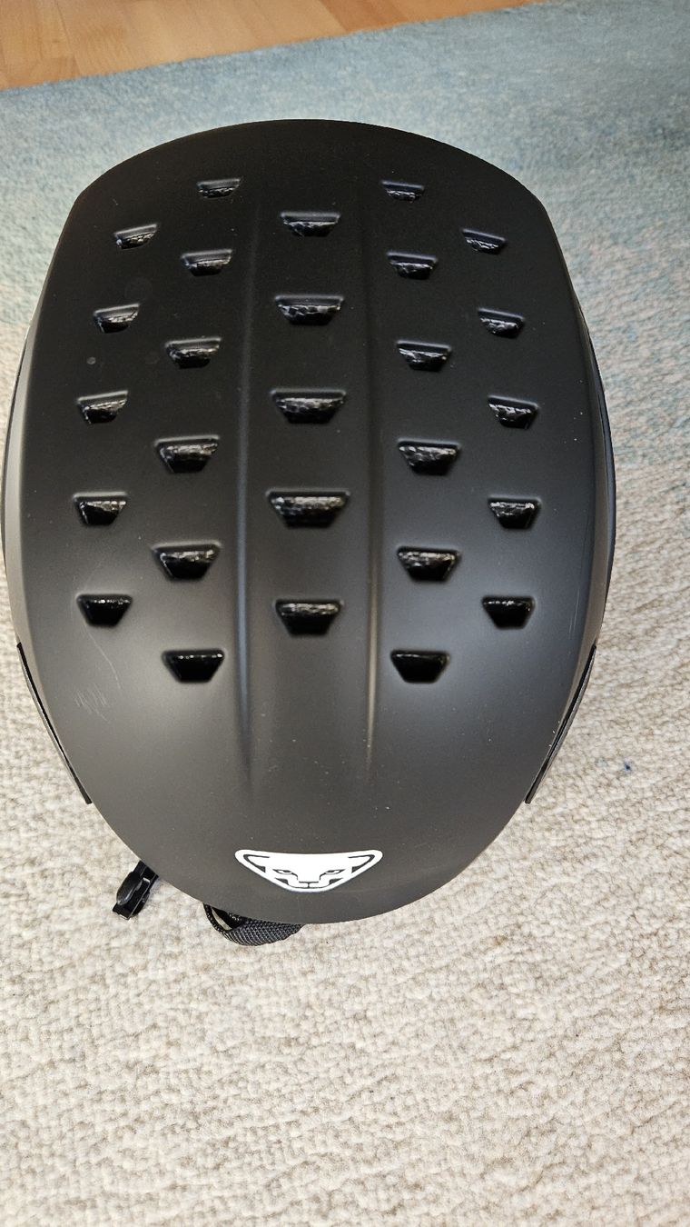 Dynafit Caschi: Skitourenhelm Dynafit Blacklight – Usato da Davos Dorf venduto da Outdoor1700 1