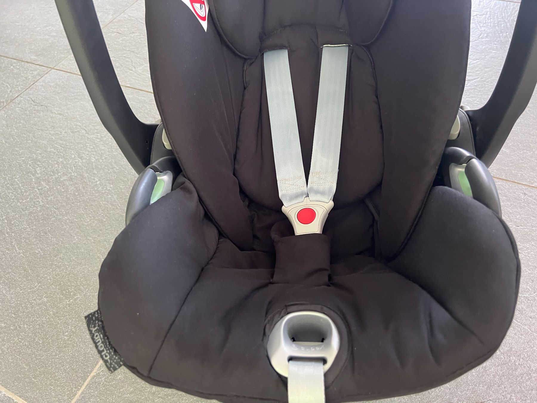 Cybex Auto-Kindersitze: Cloud T i-Size Babyschale – Gebraucht aus Zürich von iza_h59d 8