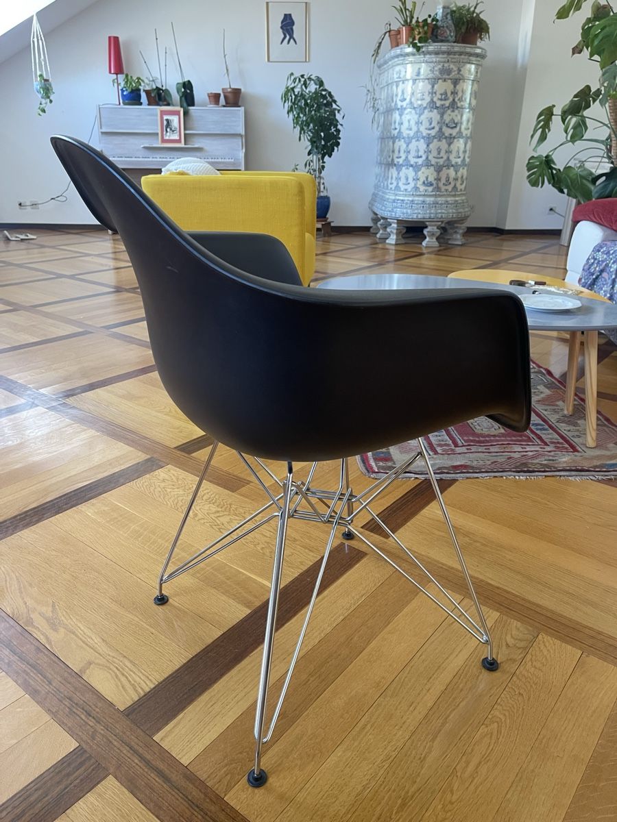 Sedie: Vitra Eames Armhair Replica – Usato da Binningen venduto da sarahkatharina16 1