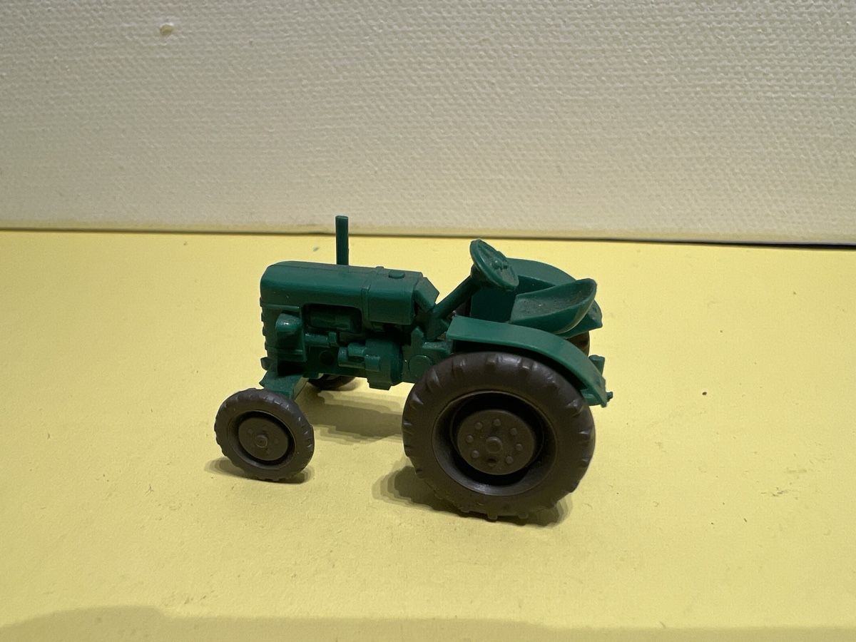 Wiking Modellini d'auto: Wiking Fahrschlepper 1/87 – Nuovo (secondo la descrizione) da Weinfelden venduto da Kammerflimmern 1