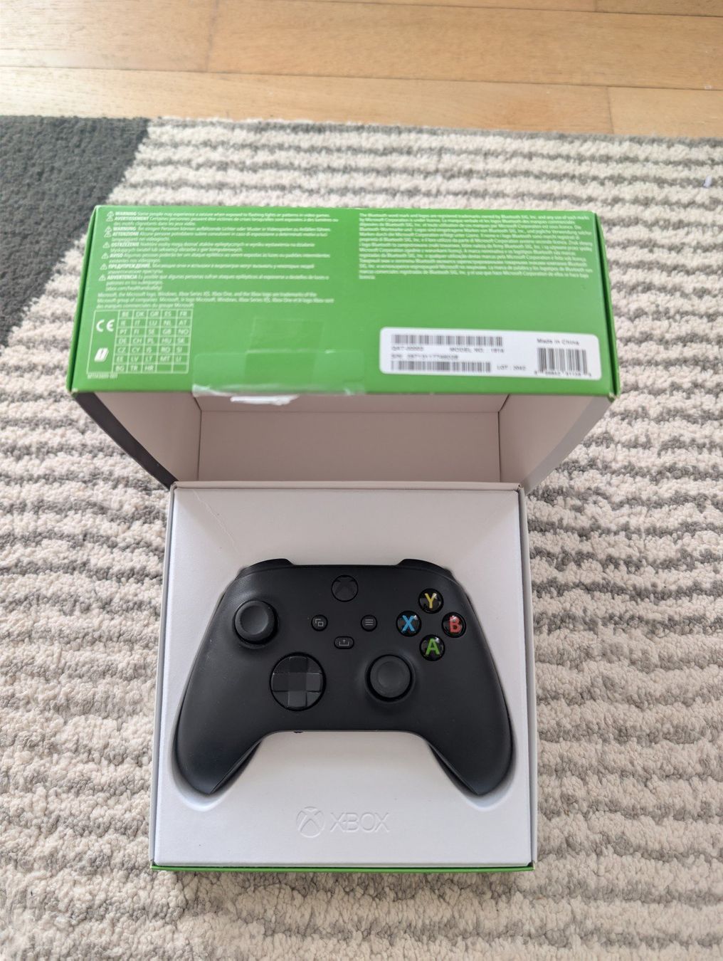 Microsoft Controller: Xbox Controller Series S/X + Batterie Extension Pack x 2 – Gebraucht aus Bern von knuspersnack 5