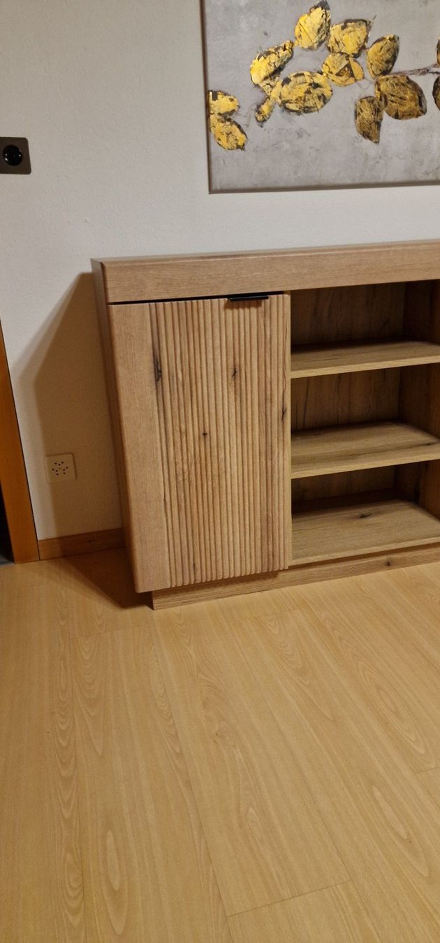 Cassettiere: Kommode - Sideboard - Eichen – Usato da Unteriberg venduto da DK63 2