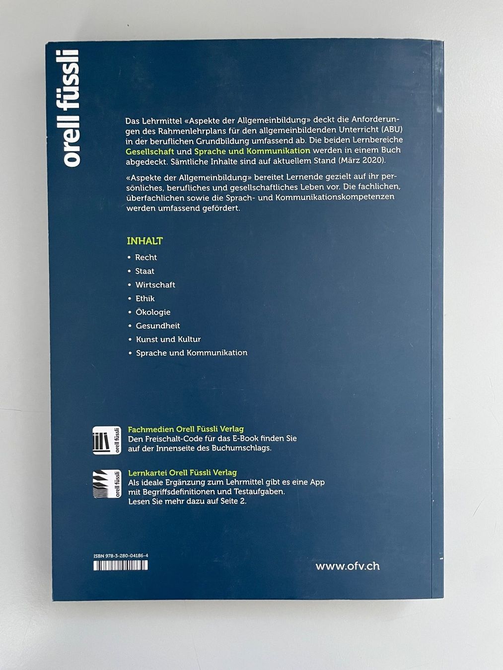 Bücher: Aspekte der Allgemeinbildung – Gebraucht aus Laupen ZH von surmeli 2