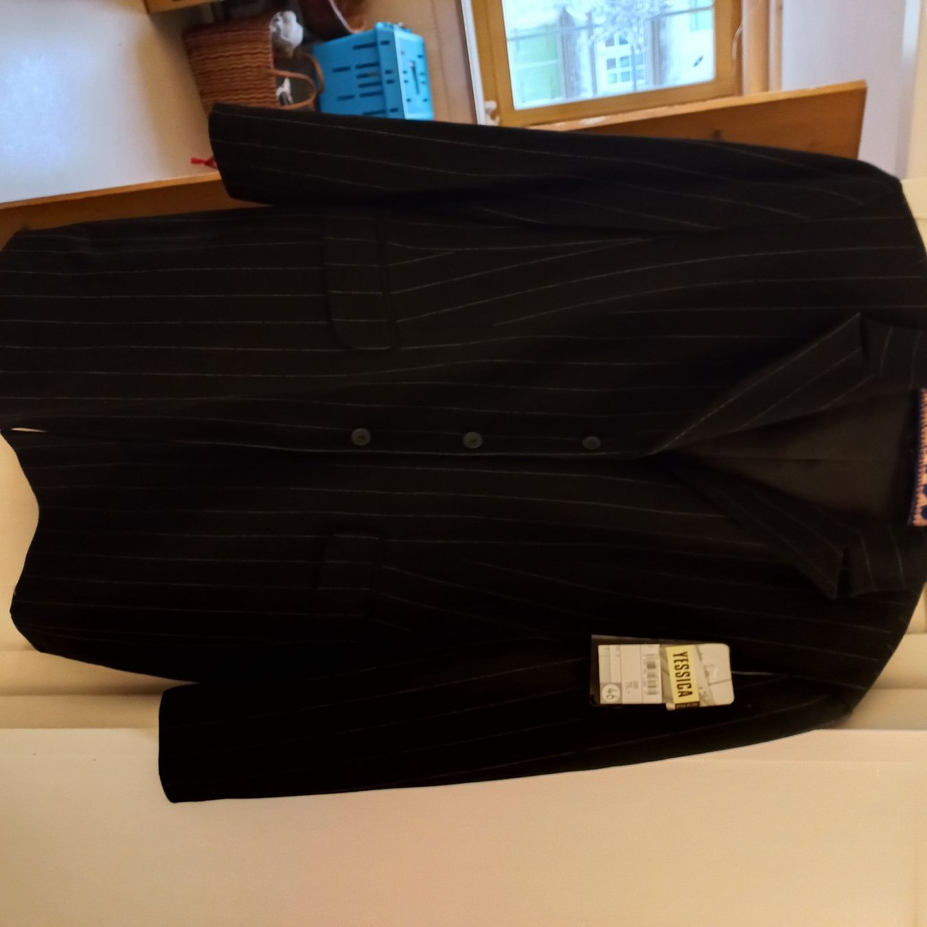 C&A Giacche: Longblazer Grösse 46, schwarz gestreift – Nuovo e nell'imballaggio originale da Ebnat-Kappel venduto da Youssou