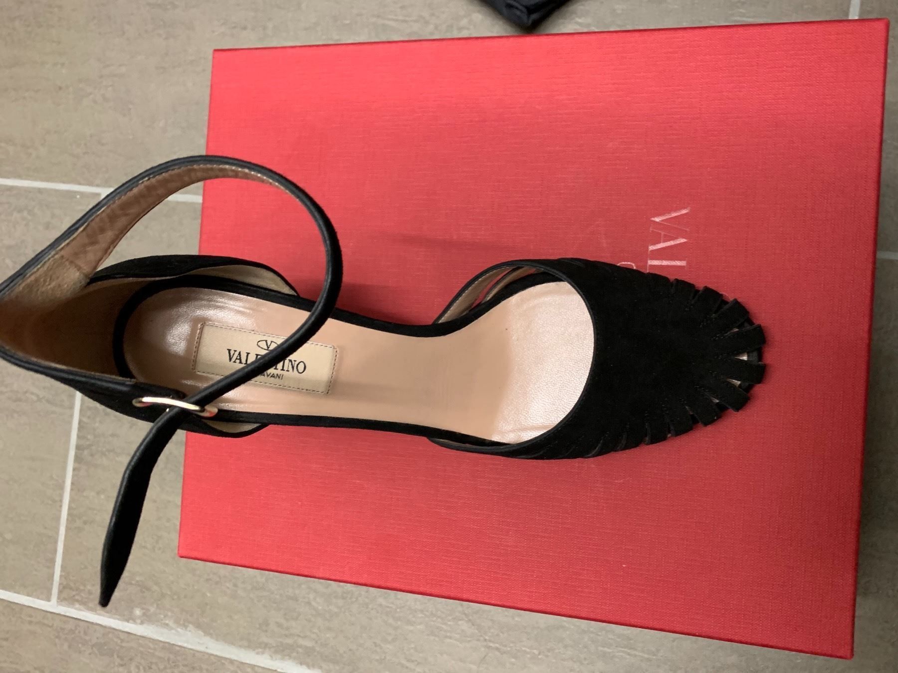 Valentino Damenschuhe: Valentino pumps – Neu (gemäss Beschreibung) aus Zollikon von ValeL 1