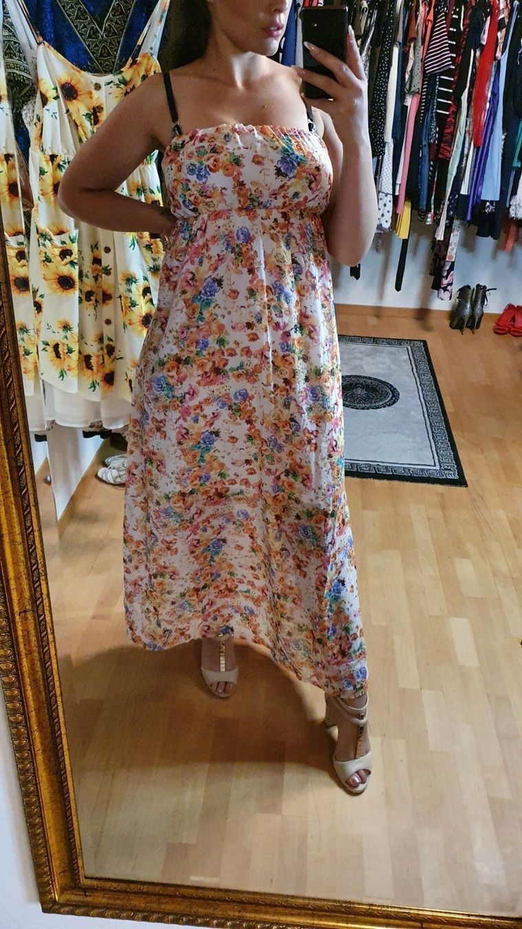 Kleider: 🌺Maxi Kleid🌺 Größe 38-40🌺 – Gebraucht aus Wald ZH von CapLux