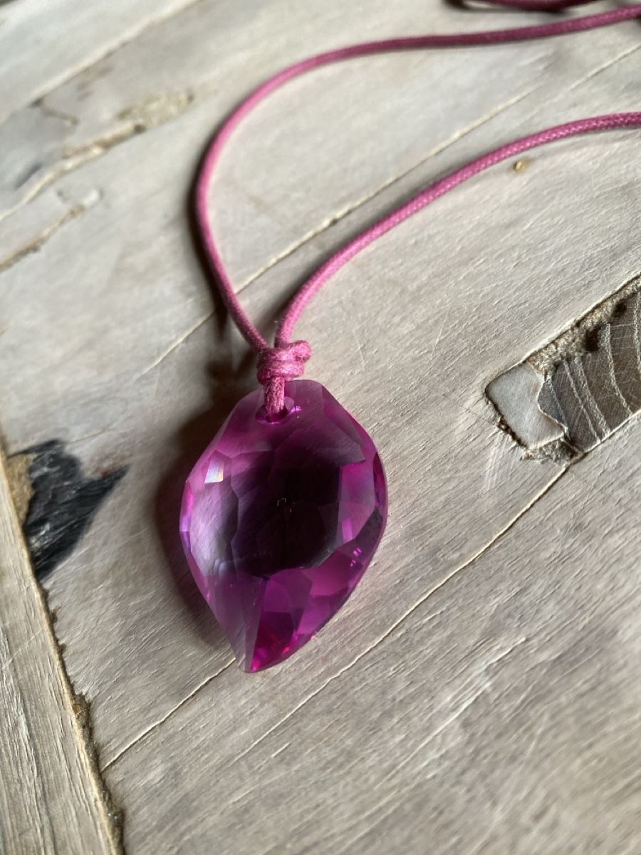 Swarovski Catenine: Swarovski Halskette an Lederhalsband  – Nuovo e nell'imballaggio originale da Amden venduto da stewa03 2