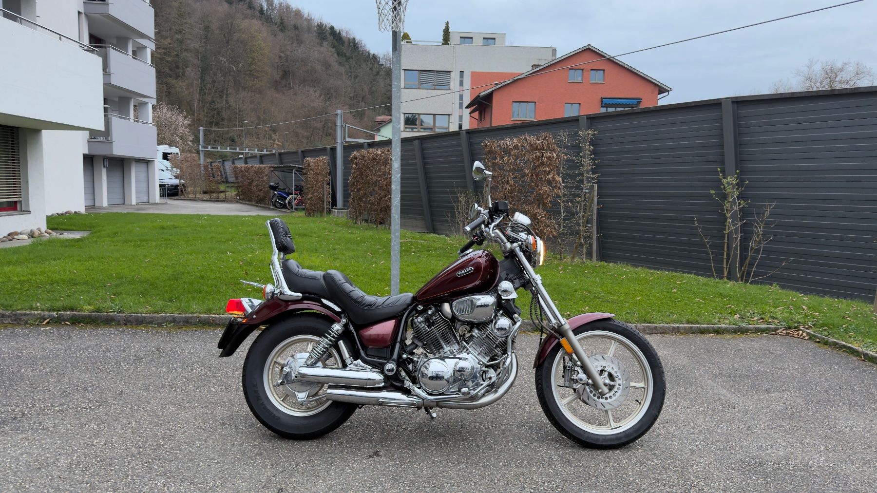 Yamaha Chopper: Yamaha xv750 virago Top Zustand – Usato da Baden venduto da herbert1972