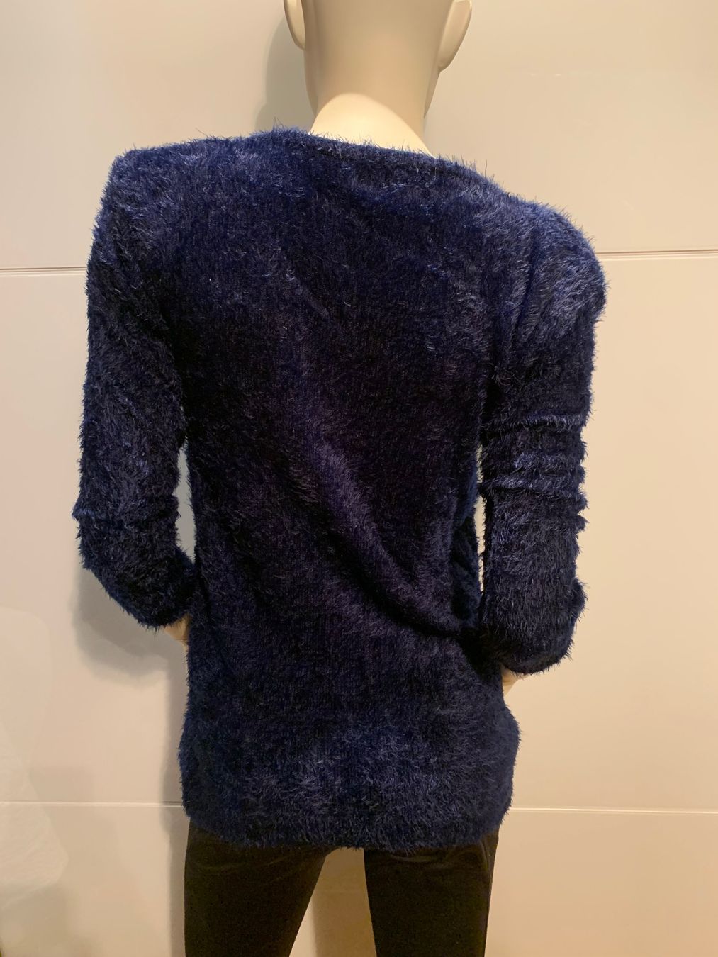 Pulls & Sweat-shirts: Flauschiger Pullover dunkelblau, Grösse S/M – D'occasion à Rosshäusern par MiJoDoOl 2