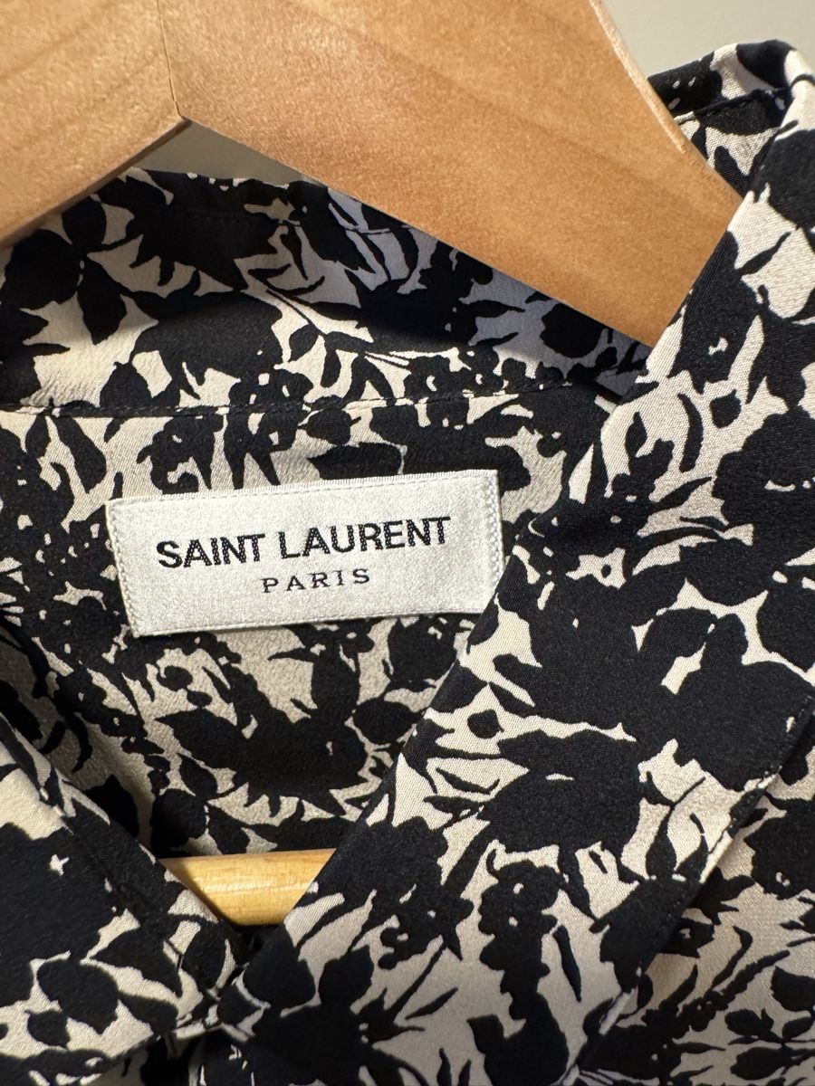 Saint Laurent Hemden: Saint Laurent Kurzarmhemd – Neu (gemäss Beschreibung) aus Reinach BL von Nushka89 2