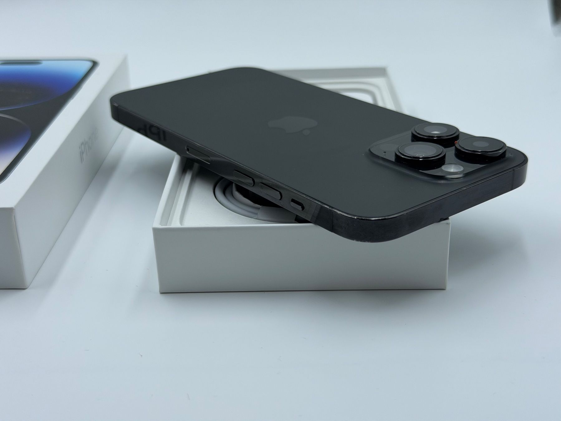 Apple Telefoni cellulari / Smartphones: Apple iPhone 14 Pro Max - 1TB | Wie neu – Usato da Campocologno venduto da ReplaceHub 1