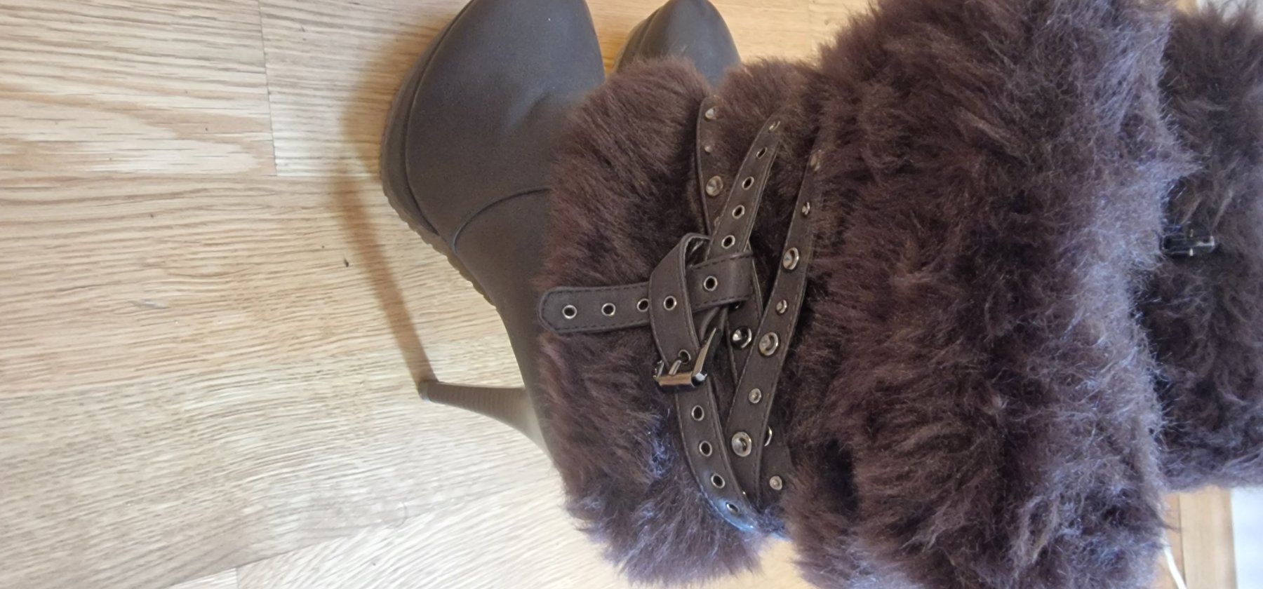 Scarpe da donna: Winterstiefel mit Pelz, braun, Grösse 37 – Usato da Riehen venduto da gagi087 1
