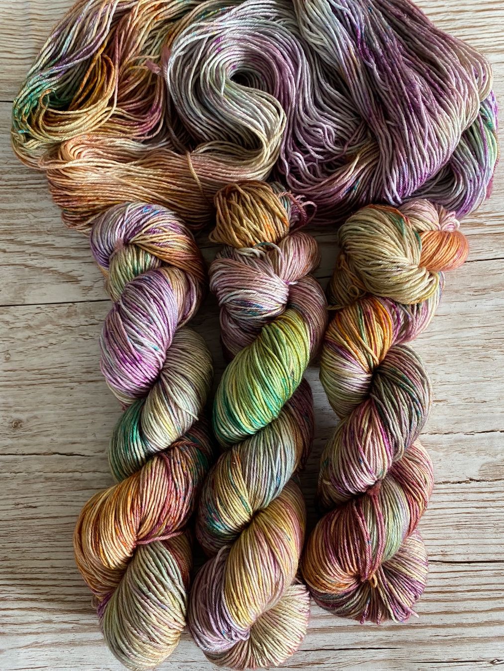 Lana: Merino & soie teinte à la main – Nuovo e nell'imballaggio originale da Randogne venduto da BonnieG