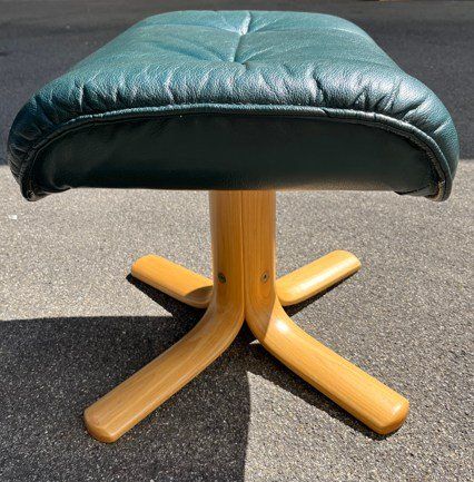 Sgabelli: kleiner Hocker /Stuhl – Usato da Niederwil SG venduto da werner6631 1