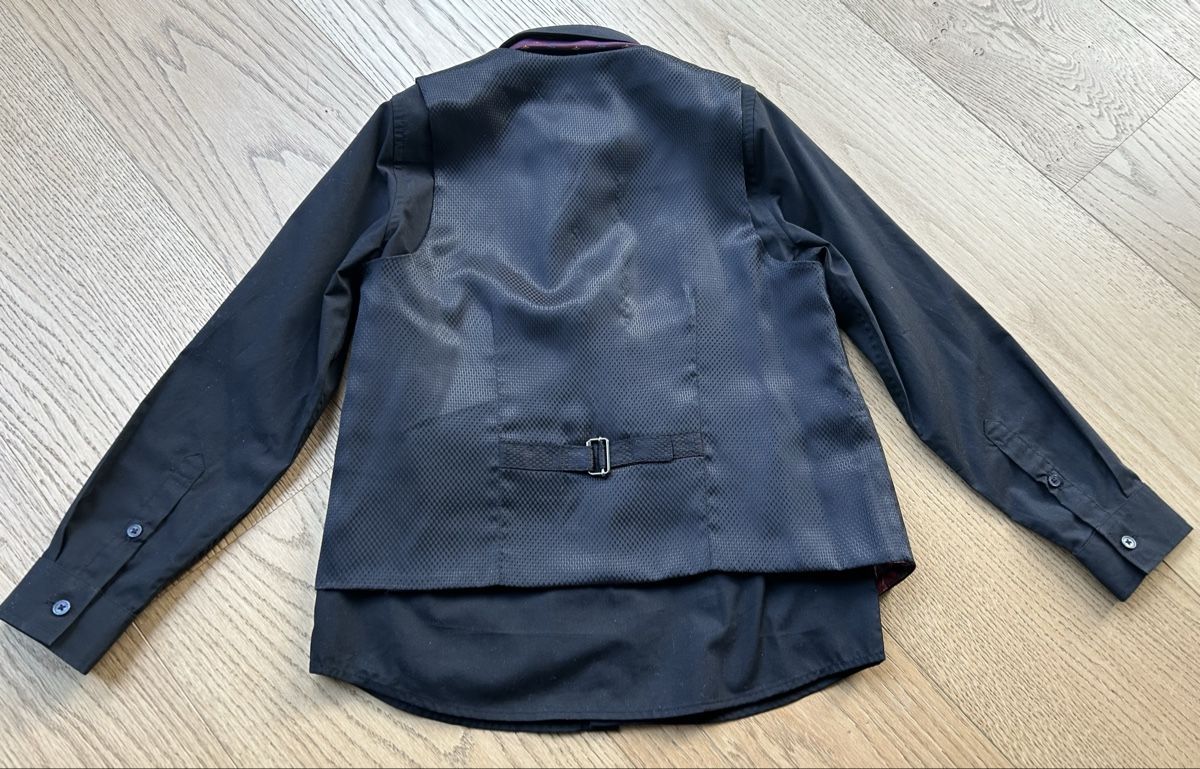 Next Lotti & Set di vestiti: Hemd mit Krawatte und Sakko Gr. 128/134 – Nuovo (secondo la descrizione) da Rothrist venduto da szc_9dg5 2