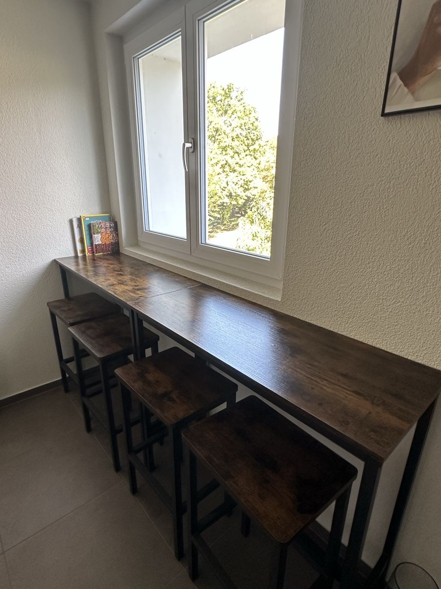 Set di tavolo e panche: 2x Bartisch mit 4 Stühlen – Usato da Oberengstringen venduto da msa_9zzs
