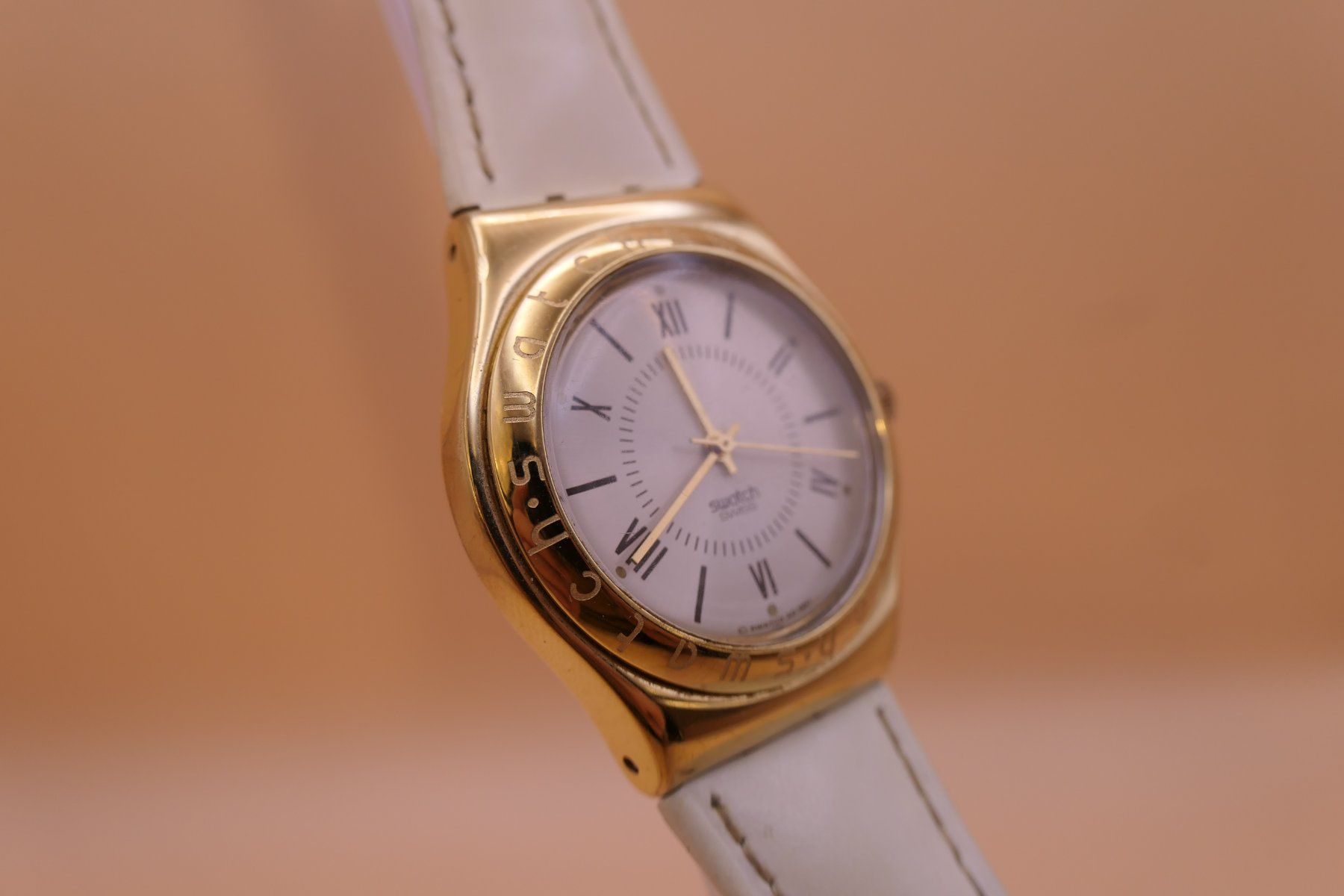 Swatch Uhren: Swatch Irony Medium "MALAKO" YLG109, neue Batterie – Gebraucht aus Thun von CHRONOTIKA 2