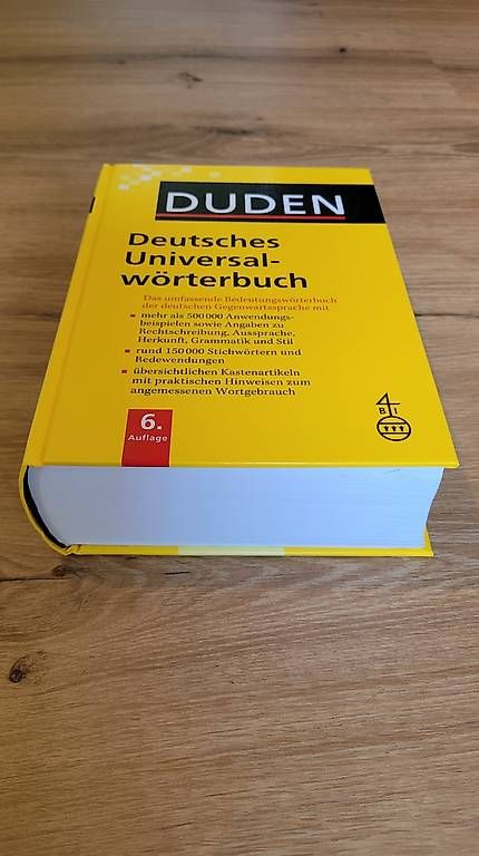 Bücher: Duden - Deutsches Universalwörterbuch – Gebraucht aus Gutenswil von schmidii
