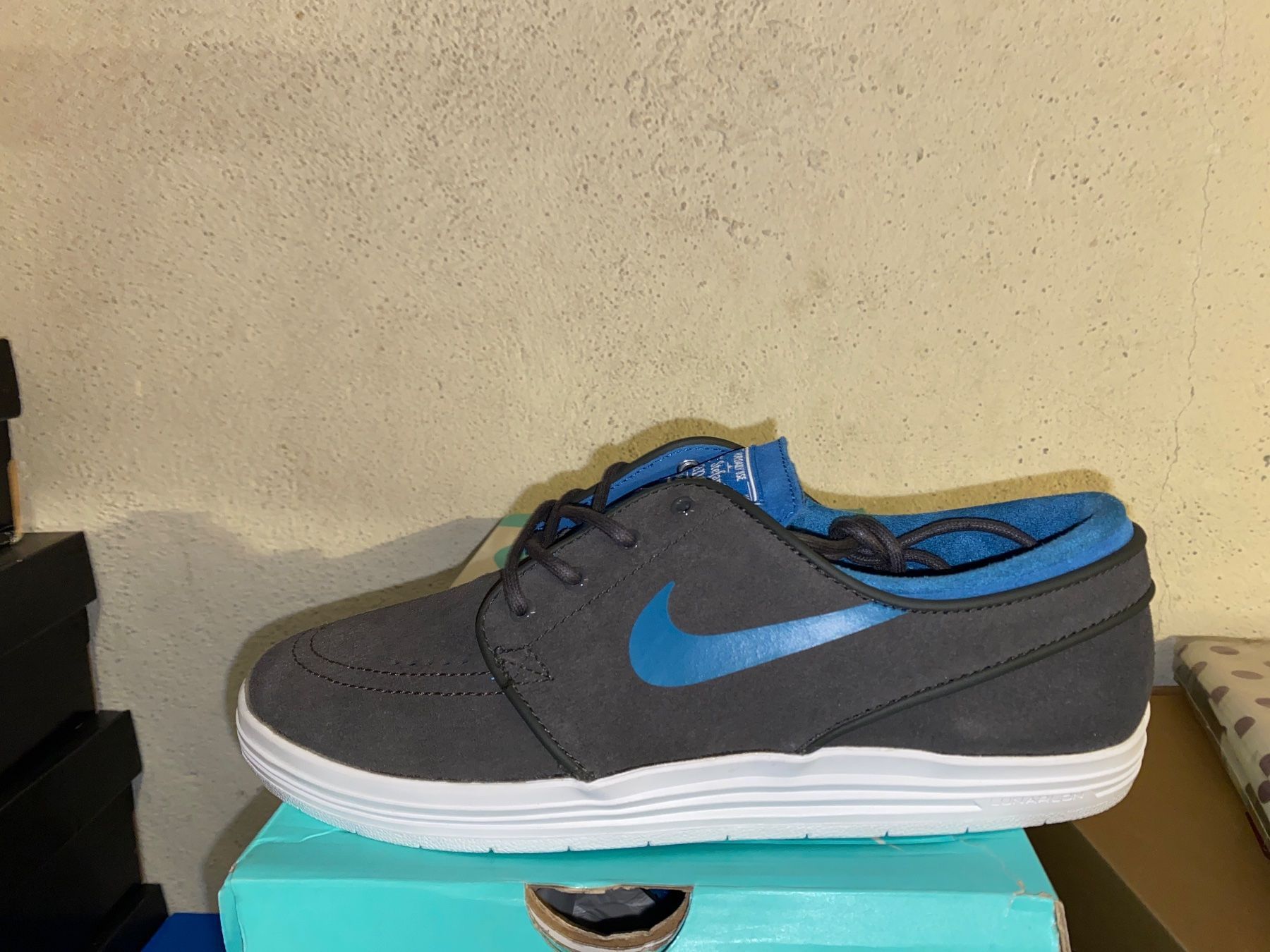Nike Scarpe da uomo: NIKE Janoski (EU 40.5) – Nuovo e nell'imballaggio originale da Schaffhausen venduto da Fresh-Stuff